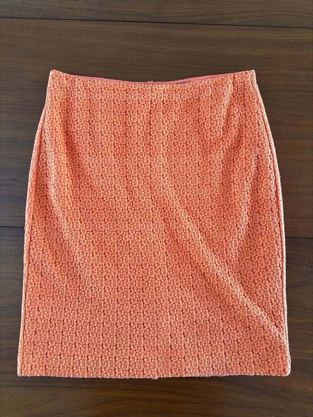 Ann Taylor Orange Floral Embroidered Pencil Skirt Size 12 - Picture 3 of 5
